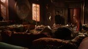 Bureau de Littlefinger (1x07).jpg