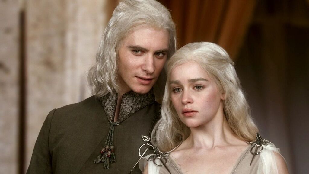 Viserys Targaryen Wiki Game Of Thrones Fandom Viserys Targaryen Wiki Game Of Thrones Fandom