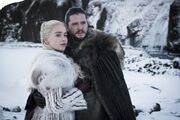 Jon et Daenerys regardant une cascade