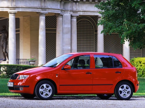 シュコダ ファビア (FABIA) 2000