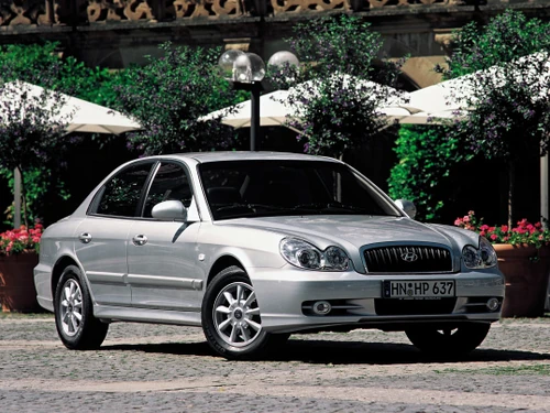 ヒュンダイ ソナタ (SONATA) 2001