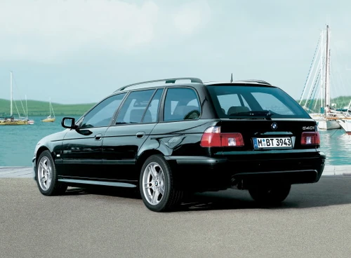 BMW 540i 2000