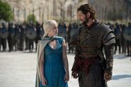 Daario and Daenerys in "Breaker of Chains."