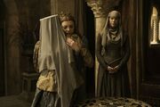 Olenna Tyrell and Margaery Tyrell after Margary's release from the Faith Millitant.