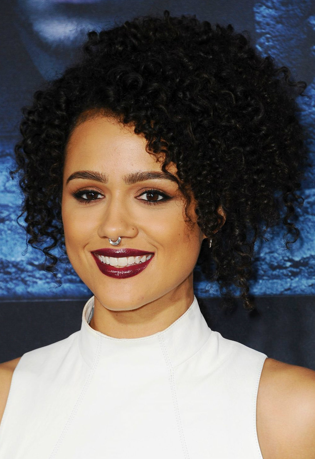 https://static.wikia.nocookie.net/gameofthrones/images/4/46/Nathalie-emmanuel-game-of-thrones-season-6-premiere-in-los-angeles-3.jpg/revision/latest?cb=20160708015617