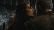 Melisandre talking to davos