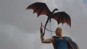 Drogon flying S3E4