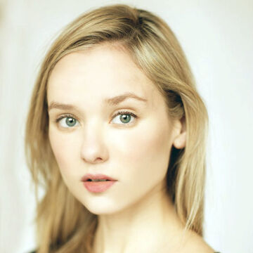 Alexandra Dowling Game Of Thrones Wiki Fandom Roslin is the daughter of walder frey, lord of the crossing. alexandra dowling game of thrones