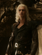 Viserys's costume gets very disheveled, dirty, and faded as he progresses, reflecting how his vain hopes for power are fading. Viserys himself wears an ostentatiously large Targaryen sigil on his chest, as if to scream, "Look at me, I'm a Targaryen!"