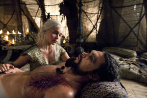 109 Daenerys Drogo 01