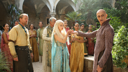 Daenerys at a gathering of Qartheen social elites, including men and women. The man she is speaking to is Pyat Pree, one of the Warlocks of Qarth.
