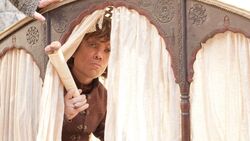 Тирион в паланкине 2x05