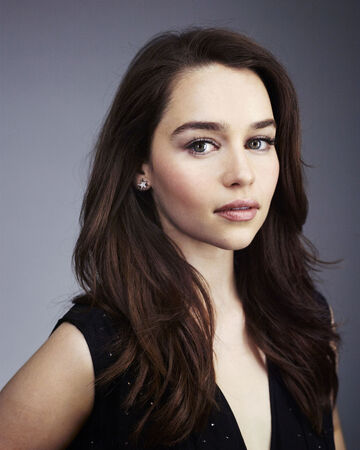 Emilia Clarke Game Of Thrones Wiki Fandom