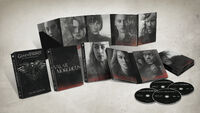 Conjunto digipack da temporada.