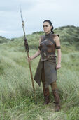 Keisha Castle Hughes-Photo Helen Sloan HBO Obara Sand