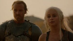 204DerGartenderKnochenDeanerysJorah1