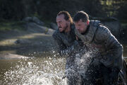 Bronn saves jaime Eastwatch