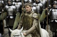 Jaime Lannister with a regiment of Tyrell soldiers from the Reach ("Blood of My Blood").