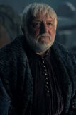 Simon Strong (Simon Russell Beale)