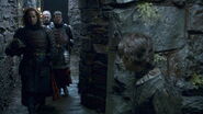 Arya hides from Jaqen in "Garden of Bones".