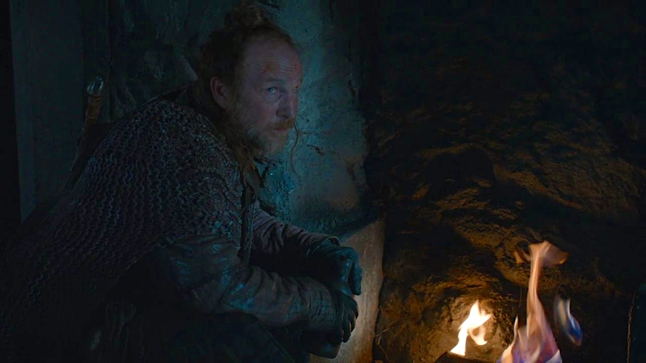 что сделали с горой в игре престолов. GoT S7 E1 00790. что сделали с горой в игре престолов фото. что сделали с горой в игре престолов-GoT S7 E1 00790. картинка что сделали с горой в игре престолов. картинка GoT S7 E1 00790. Григор Клиган – второстепенный персонаж, введенный писателем Джорджем Мартином в роман «Песнь Льда и Пламени», написанный в 1996 году. Рыцарь, в отличие от большинства героев фэнтези, не имеет прототипа. Образ введен в повествование, чтобы добавить сюжету мрачности и кровавости, которая по задумке автора, свойственна Семи Королевствам.