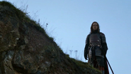 Jagen H'gar watching over Arya in "Valar Morghulis"