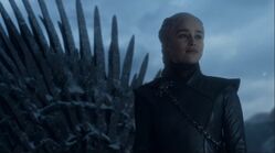 Daenerys in front of Iron Throne S8 E6