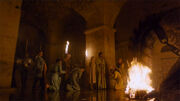 Game-of-thrones-season-5-episode-5-daenarys-masters-dragons-scene