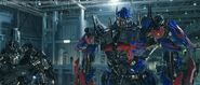 Transformers-Dark-Of-The-Moon-Movie-Screencaps-transformers-dark-of-the-moon-24194980-720-307