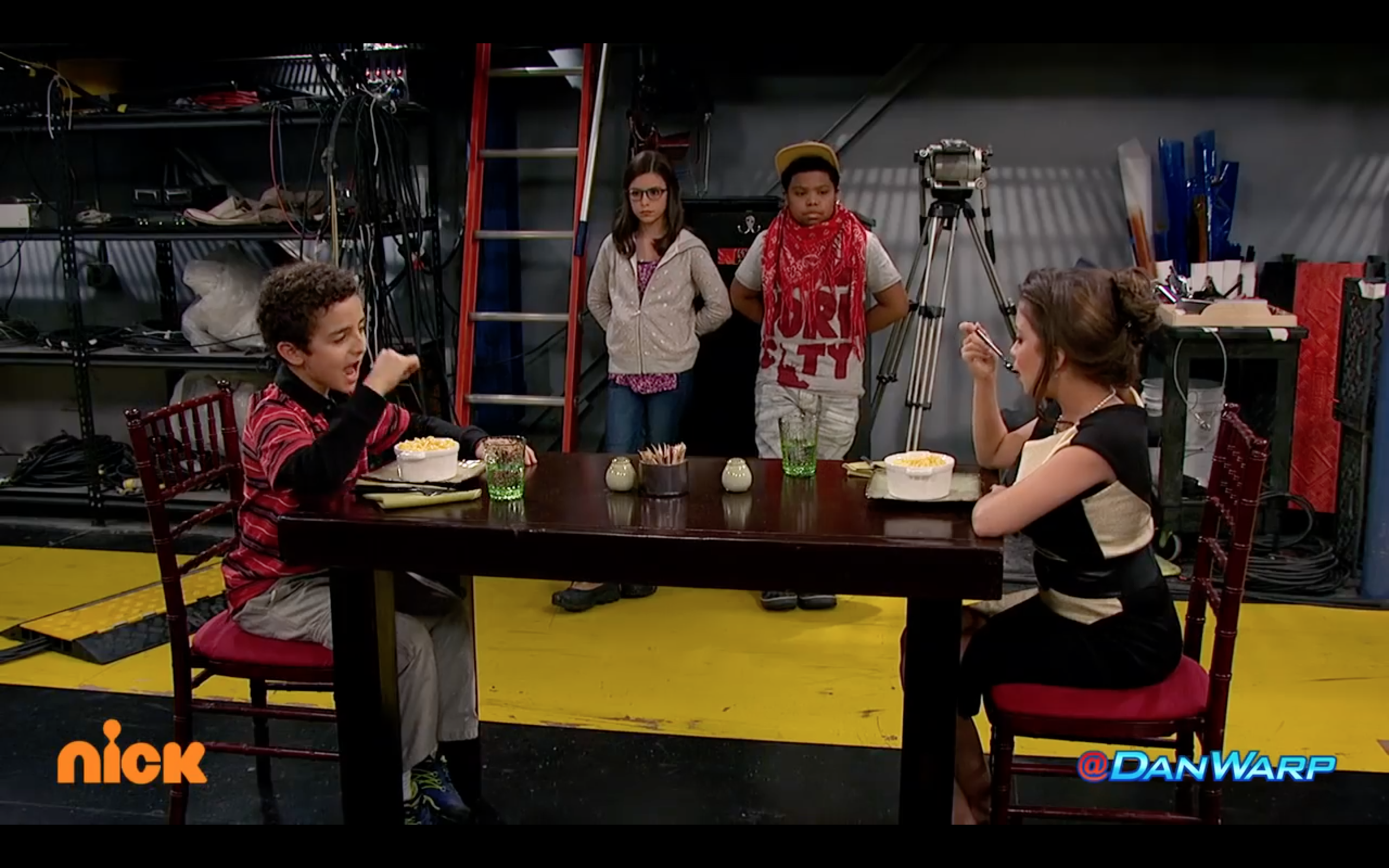 Game Shakers - Does Trip have a crush on Babe?! Is Hudson