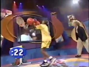Snapshot 3 (3-31-2017 6-47 PM).png (416 KB) I've never seen basketball being played like that before! Eat your heart out, Michael Jordan!