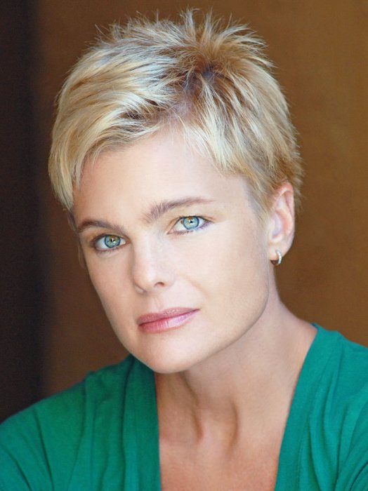 erika eleniak betrayal