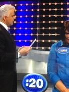 John O'Hurley reading question during Fast Money round.