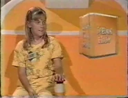 ITsisterchoice3.jpg (197 KB) Sister 3 making a selection.