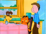 For a split frame, both Odie and Jon are missing their eyes. Odie's ears also have no finishing line.