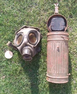 The Czechoslovak-used masks remained in their German tins.
