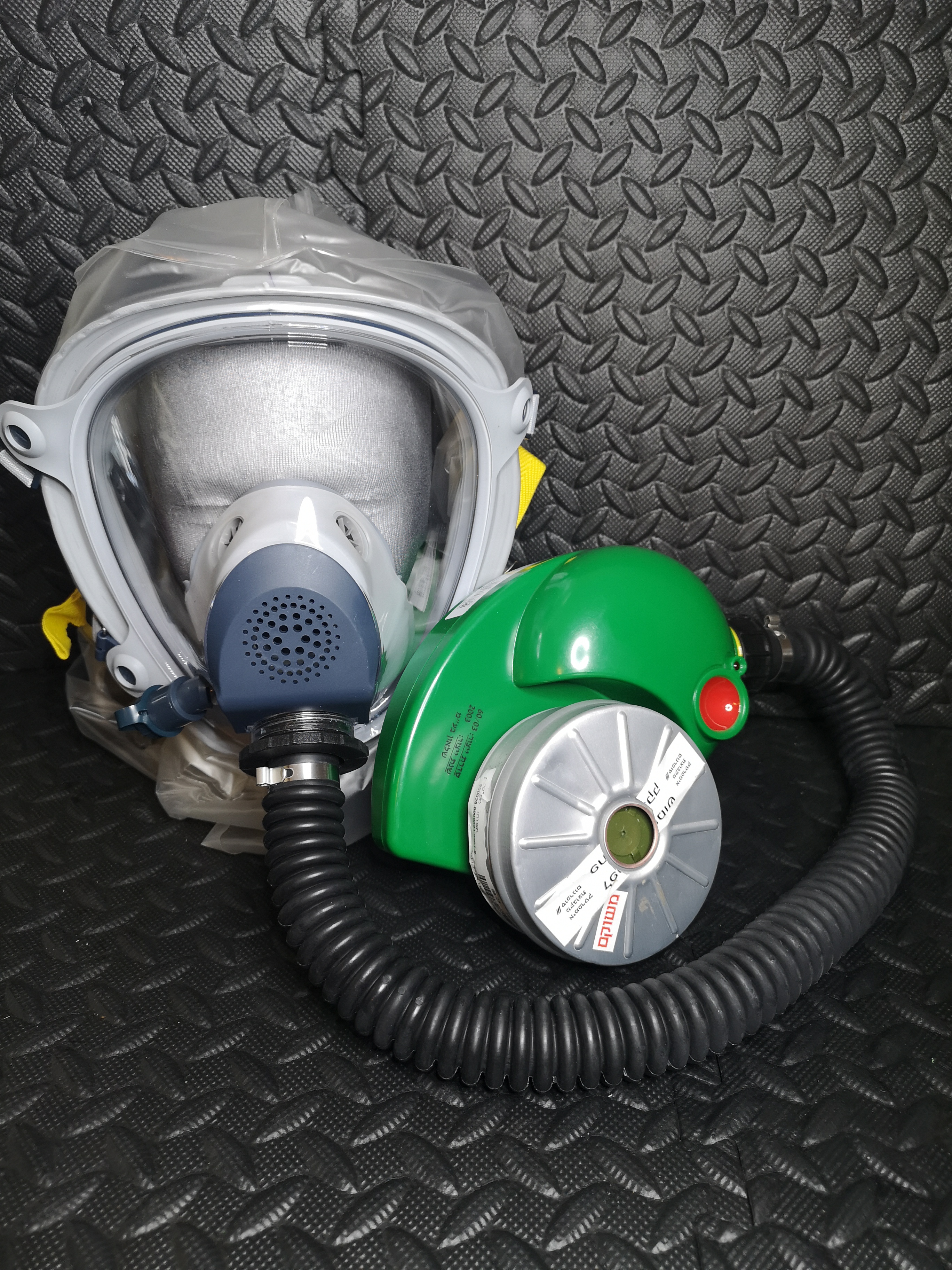 CAPS (Civilian Adult Protective System), Gas Mask and Respirator Wiki