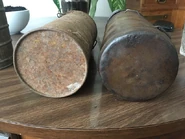 The difference between 1st (left) and 2nd (right) variants bottoms.