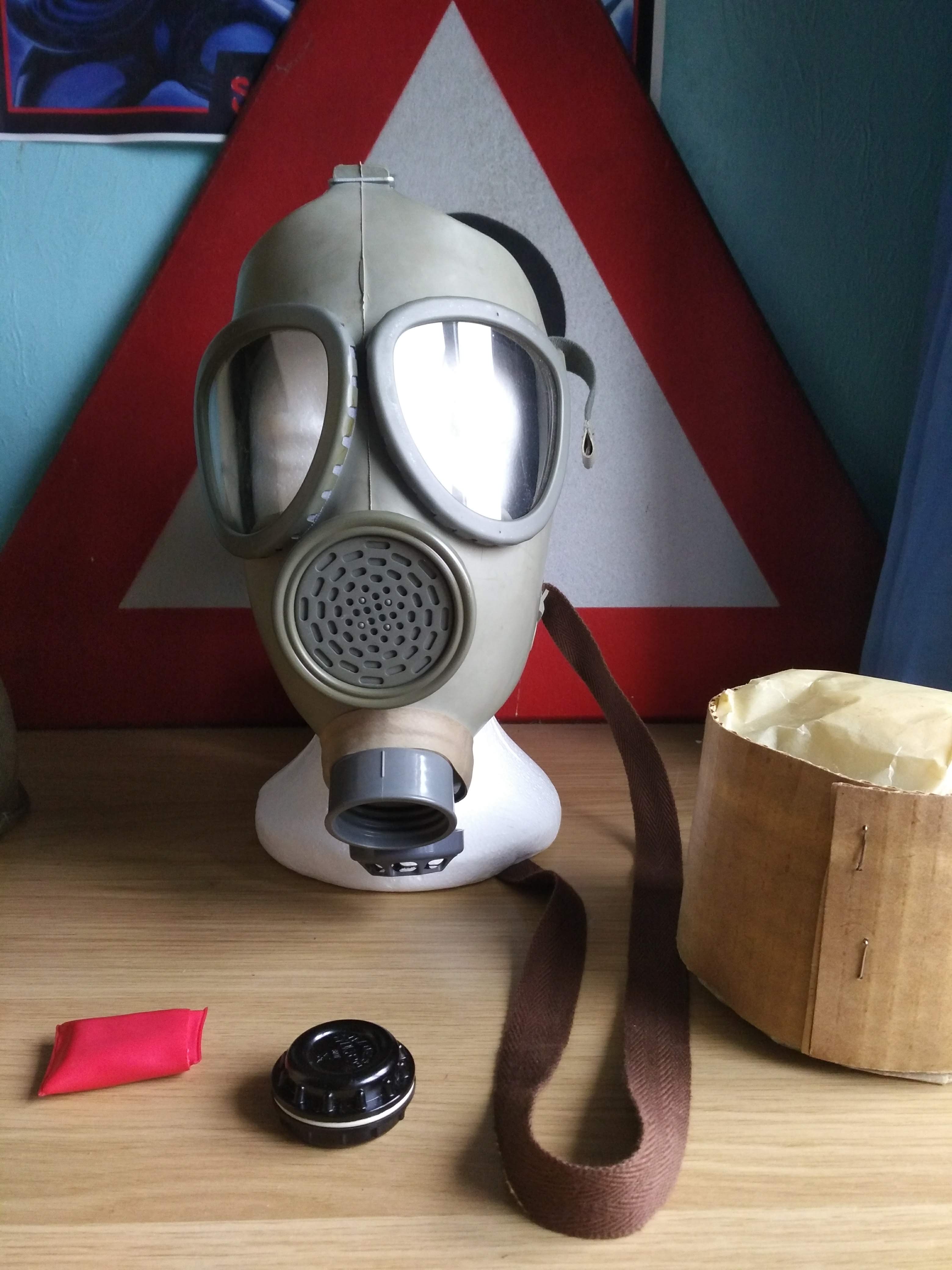 CM-4 | Gas Mask and Respirator | Fandom