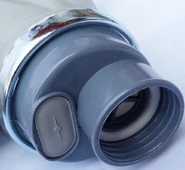 Plastic valve assembly