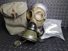 Mask, carrier and spare filter