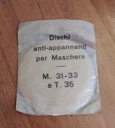 Anti-fogging lenses in their envelope. Note that this specific kind could be also issued to M.31-33 masks