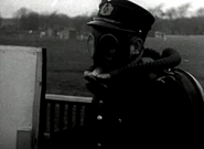 Danish firefighter using the mask with KG130 rebreather, from a movie [1].