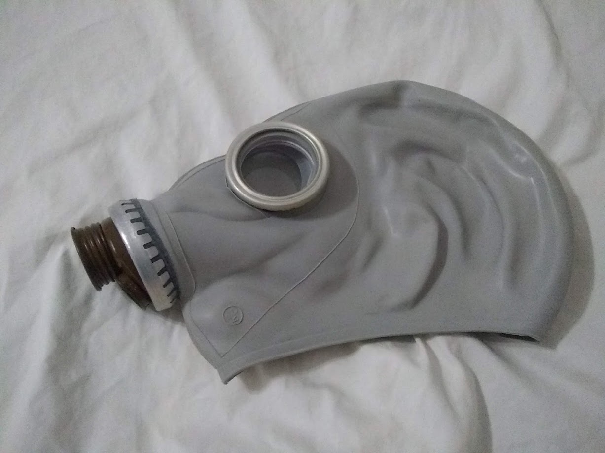 4 X Gas Mask GP5 Soviet Army Gas Mask Gasmask Military Cyber Mask White GP  5 Very Rare Model you Will Receive 4 Gas Masks -  Denmark