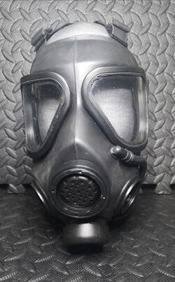 Daisy Retouch cache M3 (Serbia) | Gas Mask and Respirator Wiki | Fandom