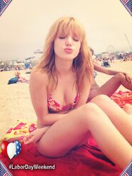 Bella-thorne-bikini-red-kissies