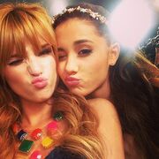 Bella-thorne-and-ArianaGrande