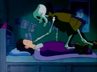A Haita-Kin entering a tooth