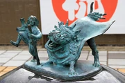 The statue of Kirin-Jishi and  in the .