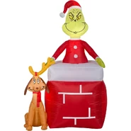 Grinch Out of Chimney w/Max Scene
